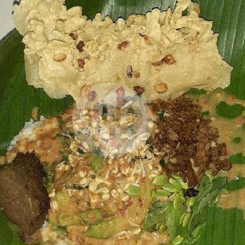 Paru Goreng menu Nasi Pecel Madiun Murni, Madiun