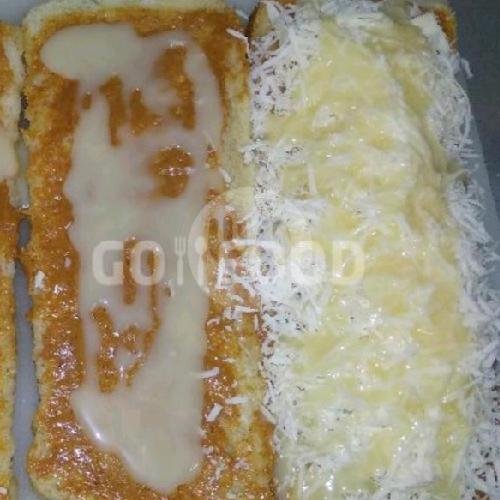 1 / 2 Kacang 1 / 2 Coklat menu Roti Bakar Cari Rasa Mitra Kosambi, Soreang