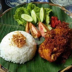 Promo Nasi Pecel Campur menu Warung Pagi Gajayana, Lowokwaru