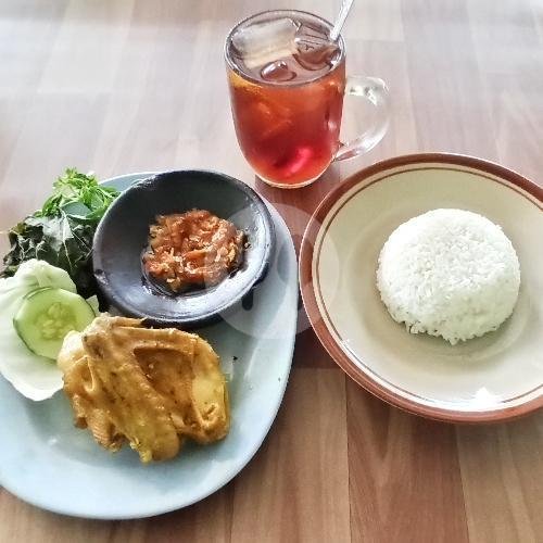 Paket Ayam Rizky B menu Bebek dan Ayam Goreng Rizky Mbak Tatik
