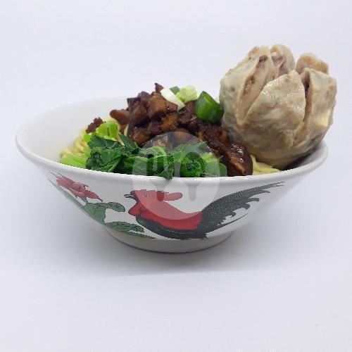 Mie Yamin menu Bakso Gio Simpang Tiga, Tebet