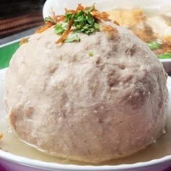 Review Kuliner: Baso Beranak Mie Ayam Ceker di Jl Natawijaya Bandung