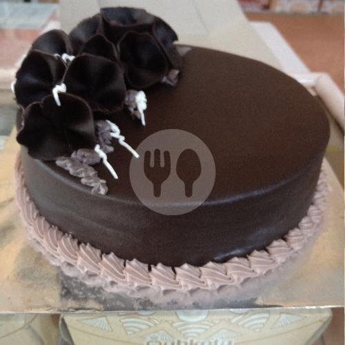 Taart Paket Coklat 2 Lapis 16 cm menu Toko Roti Mahkota Solo, Rm Said