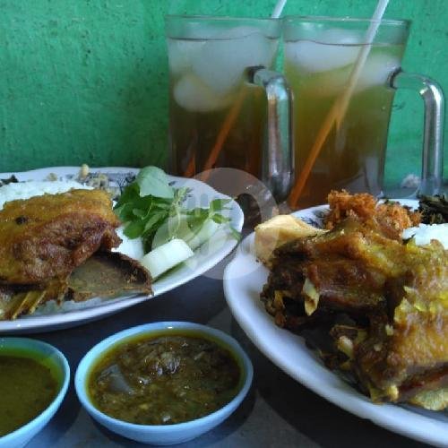 (promo) 2 Nasi Bebek  Goreng urap-urap + 2 Es Teh Manis menu Warung Bebek Ferry, Banyu Urip