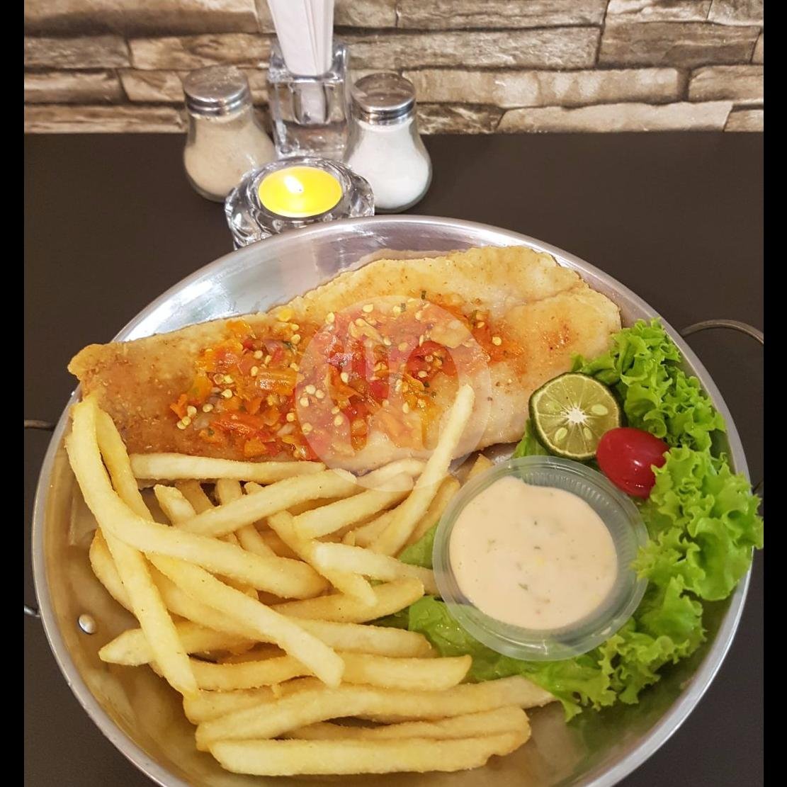 Golden Dory Fish With Pasta Black Pepper Sauce menu Fish And Cheap, Thamrin City