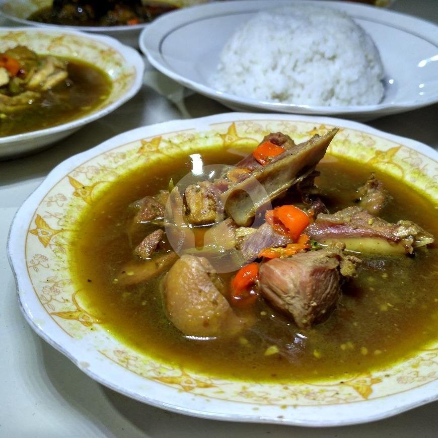 Review Lesehan Rica-Rica Enthok Mbak Fera: Pengalaman Makan yang Tak Terlupakan di Yogyakarta