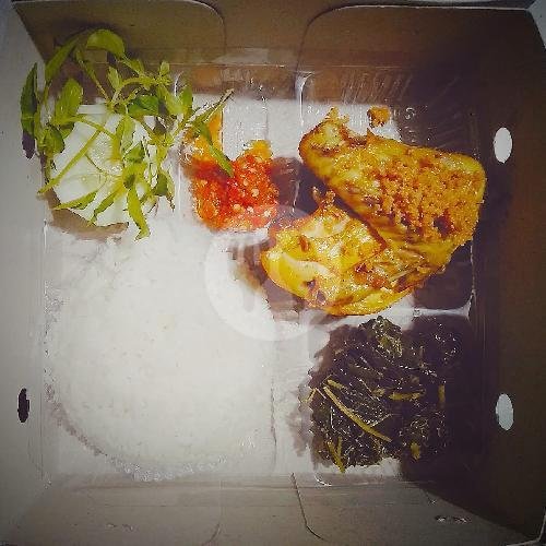 Ayam Ingkung / Utuh menu RM Latansa, Sukoharjo