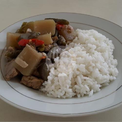 Sop (tanpa Nasi) menu Dapur Pakuningratan, Jetis