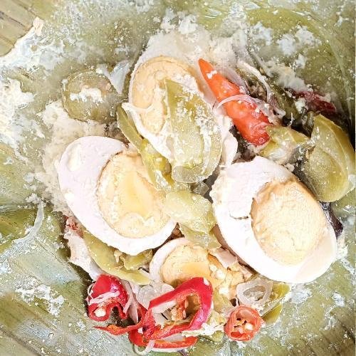 Review Bakso Uklak Uklik Malang: Makanan Enak di Suasana Nyaman