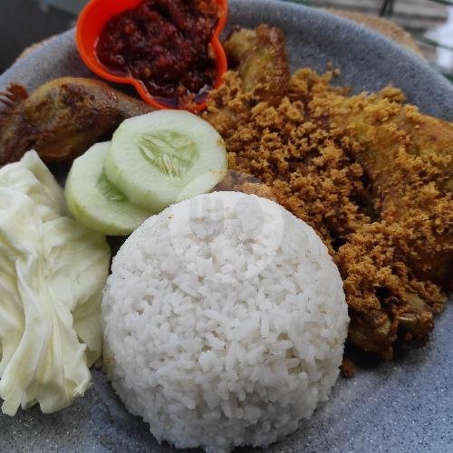 Paket Ayam Goreng Kremes Dada + Kepala menu Ayam Mbah Semar, Manyaran