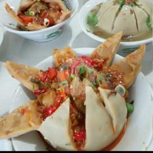 Es Jeruk menu Bakso Dan Mie Ayam Clariska, Kajen