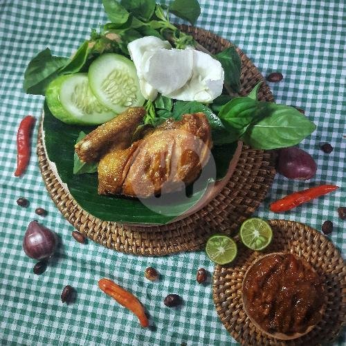 Paket Ayam Goreng + Minuman menu Pecel Lele Pak Mat RSHS, Eickman