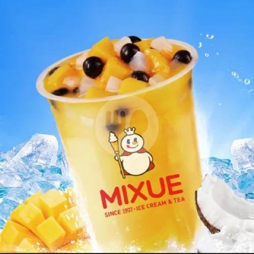 Strawberry Mi-Shake menu Mixue, Puri Anjasmoro
