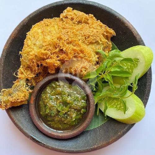 Pengalaman Makan Seru di Penyetan Ledok, Pekalongan Timur: Tempat Cozy dengan Menu Lezat dan Terjangkau