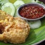 Paket Nasi Ayam Seru Merah menu Ayam Goreng Alhata, Jagakarsa