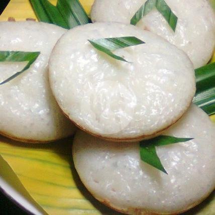 Surabi Oncom menu Surabi Bunderan GBR3, Ngamprah