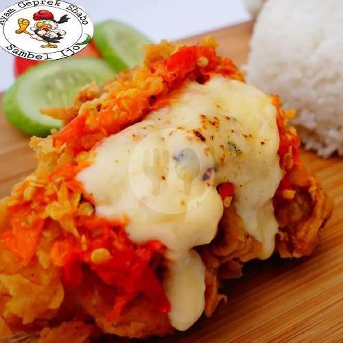 Ayam Geprek ala Fire Recheese menu Ayam Geprek Shabo