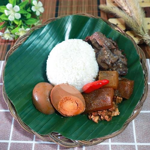 Krecek menu Gudeg Yogya Bu Prapti, Kemanggisan