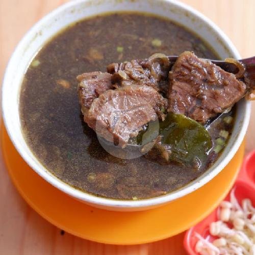 Rawon Dengan Nasi menu Pondok Soto Kudus Sangaji, Gambir