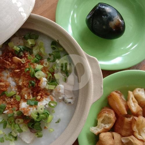 Telur Phitan menu Bubur Sapo Arjuna, Kalibata City