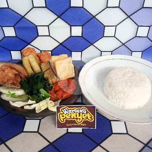 Paket Nasi Sayap Ayam menu Warung Penyet Spesial Wader Crispy, Kedung Sroko