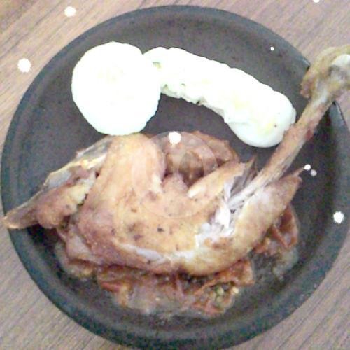 Empal Penyet menu Depot Lodeh Porong, Kawi Atas