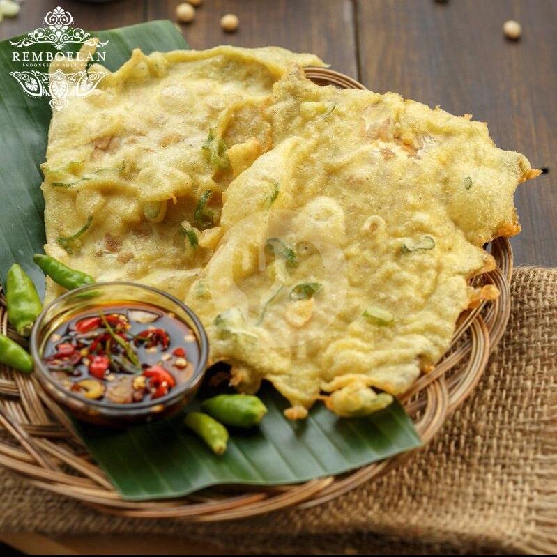 Tempe Mendoan Bumi Baturaden menu Remboelan, Central Park