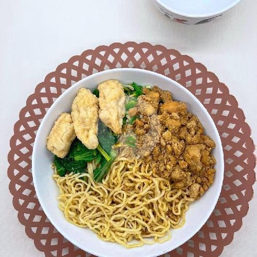 Mie Ayam + Bakso Ikan menu Mie Ayam Bangka Asan Rawamangun, Pinang Raya