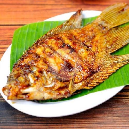 Gurame Bakar Kecap/K (5 Ons) + Gratis Sayur menu Pojok Bebakaran Jambon