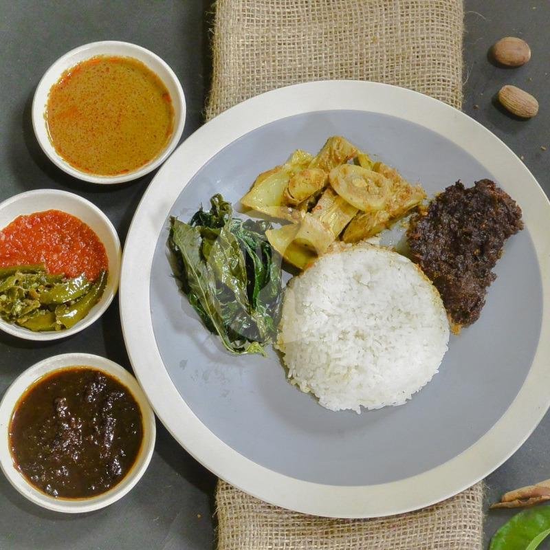 Nasi Tunjang menu Minang Sepakat, Matraman