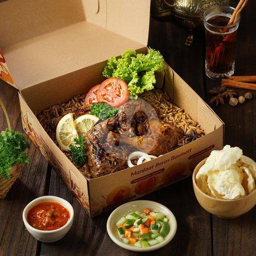 Promo Hemat Rame-rame (4 orang) Iga Bakar Sapi menu Kebuli Al Khalid, Buah Batu