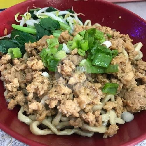 Bakmie Karet Pangsit menu Bakmie Asag, Bungur Besar