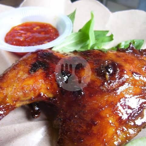 Paket Lele Bakar menu Warung Pedas Mas Bhe, Langensari