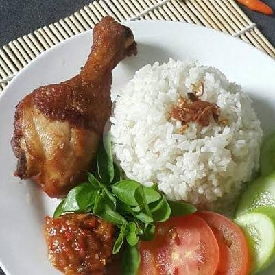 Nasi Ayam Goreng Sambel Penyet menu Kava Kitchen, Bangil