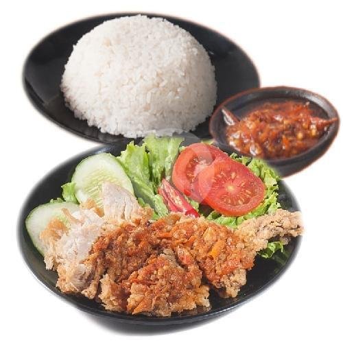 Review Ayam Jontor Mekarwangi: Kuliner Lezat dan Sambal Pedas yang Menggugah Selera di Bandung