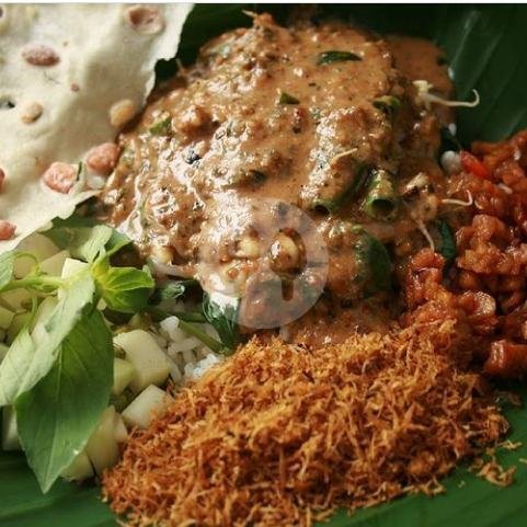 Soto Daging (Tanpa Nasi) menu Nasi Pecel Kedai Ibu Reta, Jl. Panglima Sudirman 274