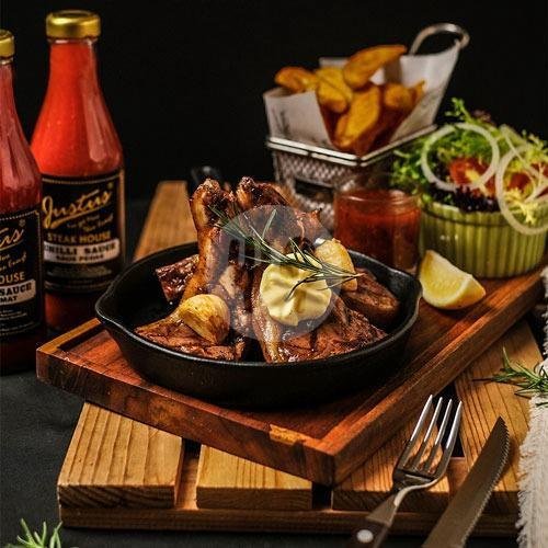Justus Steak House: Pengalaman Kuliner yang Menghangatkan Hati di Cihampelas Walk
