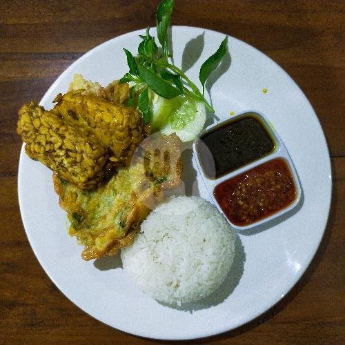 Nasi Tahu Tempe menu Bebek Palupi, Sedati Gede