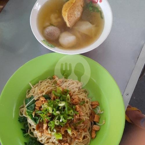 1/2 Porsi Mie Komplit Isi 5(Baso Sapi,baso Ikan,fukian,pangsit,tahu) menu Mie Ayam Jamur Bangka, Merdeka