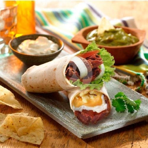 Beef Kebab + Telur menu Chitos Kebab & Burger, Sukodono