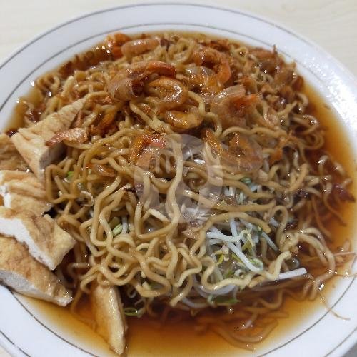 Review Depot Lontong Mie YPPI: Surga Kuliner di PTC Surabaya