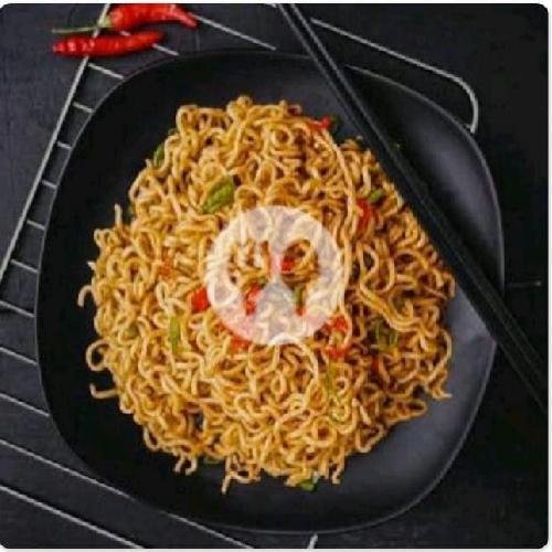 Paket 1 Porsi Mie Goreng Mafia + Topping + Teh menu Mafia Mie, Kampung Lapai