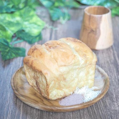 Sobek Keju menu Toko Roti Jakarta, Jlagran Lor