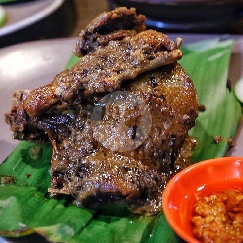 Paket Bebek Asap Komplit (Dengan Teh Botol Kaleng) menu Bebek Asap Jakarta, Setiabudi