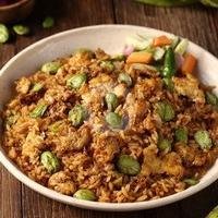 Nasi Goreng Sosis Bakso Ayam menu Nasi Goreng Gila Gondrong Obama, Grogol Petamburan