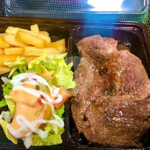 Beef Wagyu Saikoro menu Beef Station, Laweyan