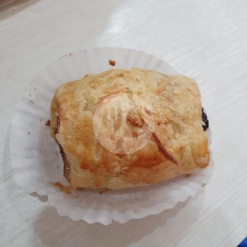 Serabi Gulung Solo menu Ena Kue, Pisangan Lama