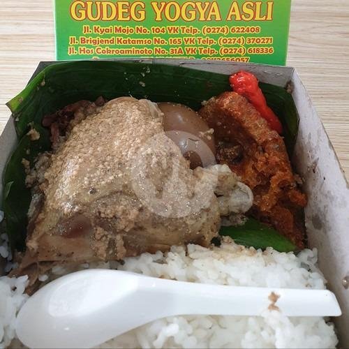 Nasi Gudeg Gending Brutu menu Gudeg Song Djie Bu Atmo, Brigjen Katamso
