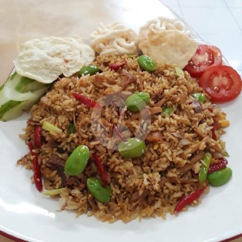 NASI GORENG DAGING AYAM + SOSIS + TELOR menu Nasi Goreng Tombo Ati Barokah, Cinere