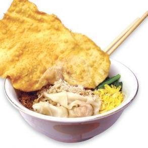 Mie/Bihun/Misua Bakso Pangsit menu Istana Mie & Es, Louis Kinne Pemuda